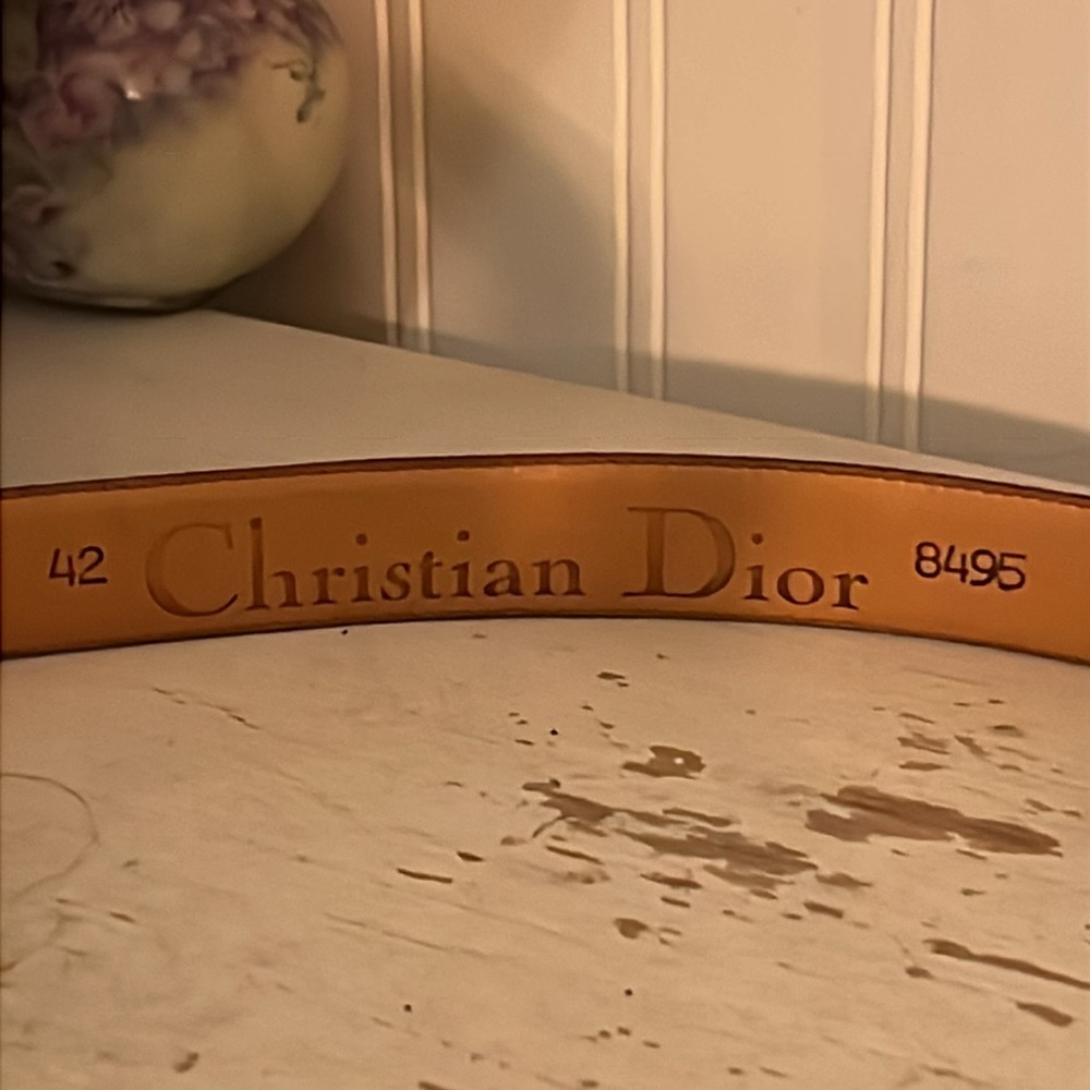 Vintage Christian Dior ladies leather belt